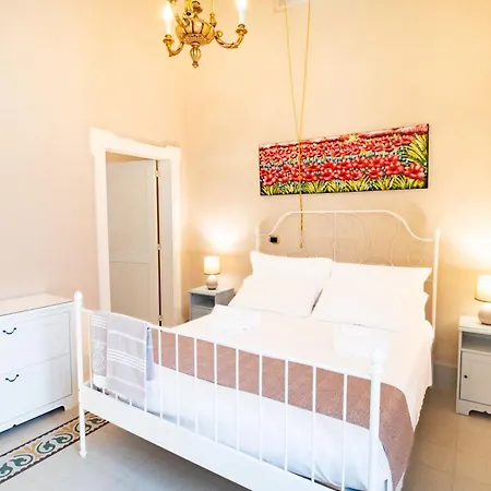 Bed and Breakfast Palazzo Zaca Gallipoli Exterior foto
