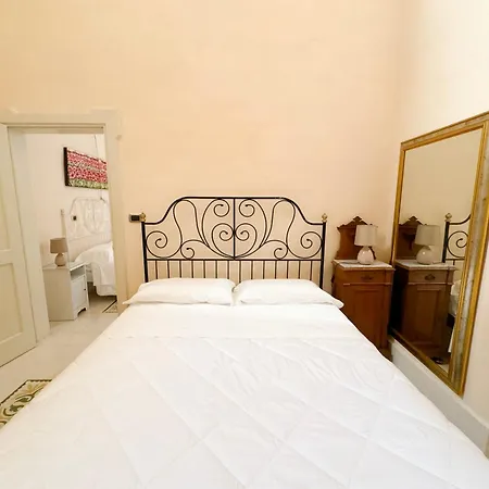 Bed and Breakfast Palazzo Zaca Gallipoli Exterior foto